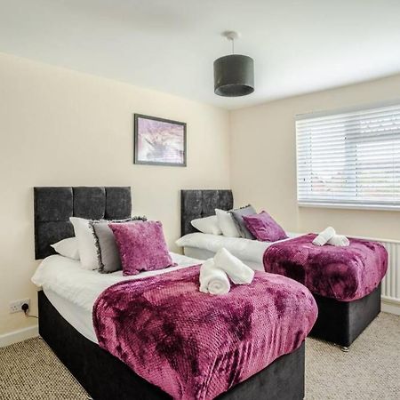 Off Road Parking, Smart Tv In Each Room! スウォンジー エクステリア 写真